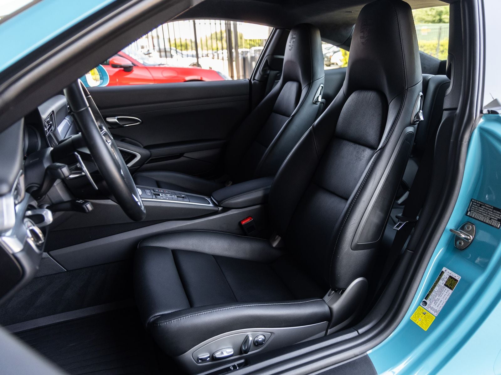 2017 Porsche 911 Carrera 4S