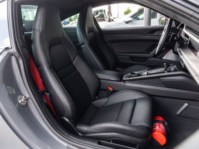 2025 Porsche 911 Carrera GTS