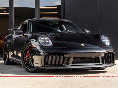 2026 Porsche 911 911 Carrera 4 GTS