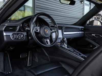 2017 Porsche 911 911 Carrera 4S