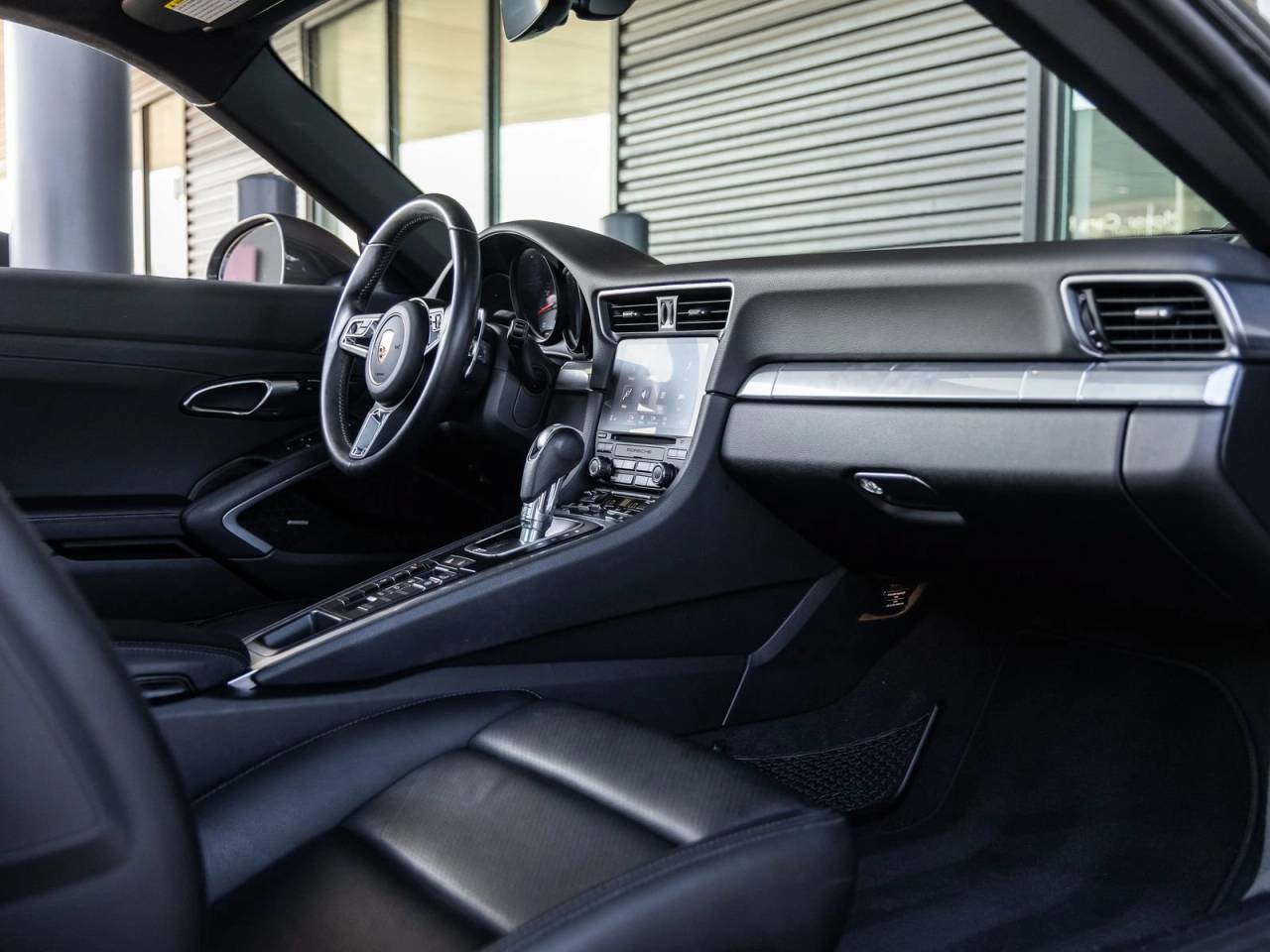 2017 Porsche 911 911 Carrera 4S