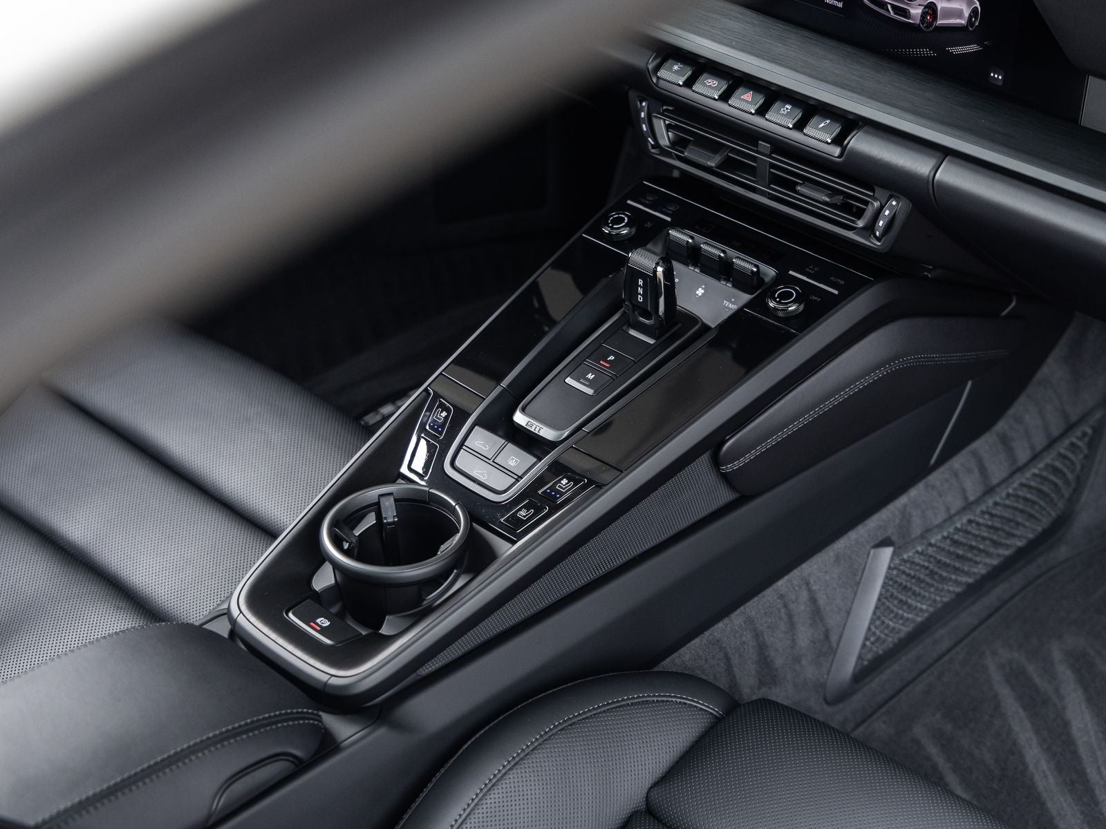 2024 Porsche 911 911 Carrera 4 GTS (MY24)