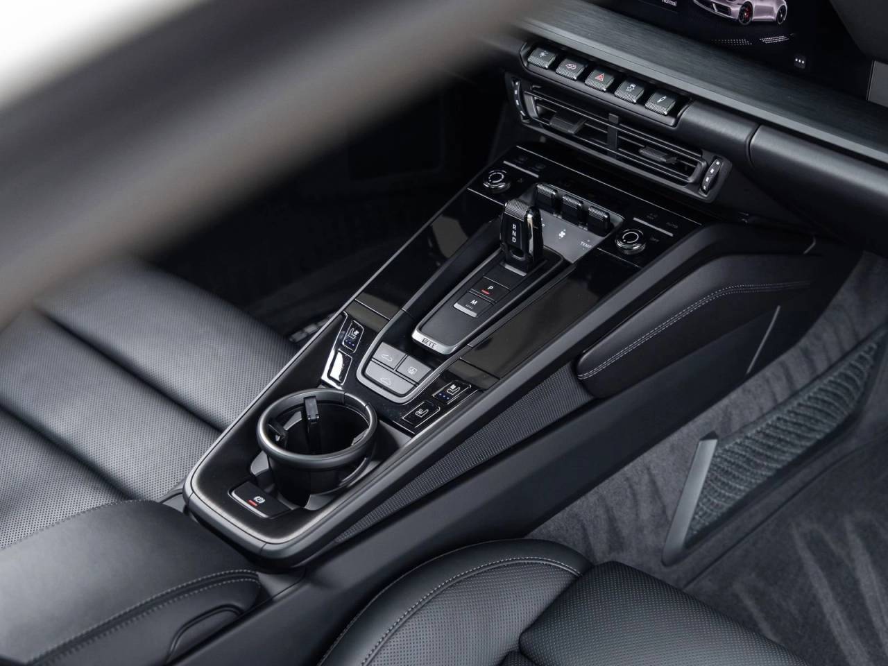 2024 Porsche 911 911 Carrera 4 GTS (MY24)