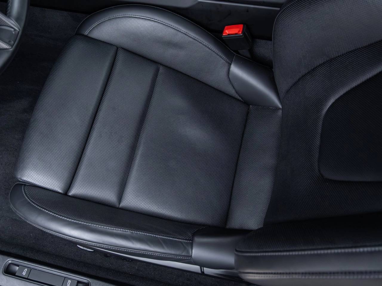 2025 Porsche 911 911 Carrera GTS