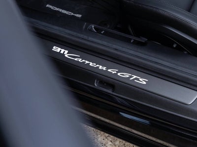 2025 Porsche 911 911 Carrera 4 GTS