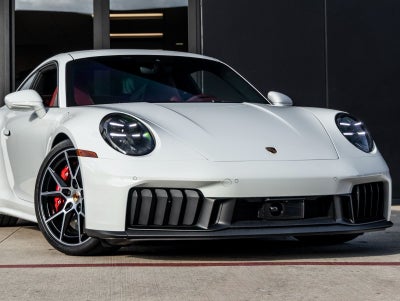 2026 Porsche 911 911 Carrera 4 GTS