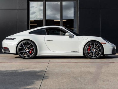 2026 Porsche 911 911 Carrera 4 GTS