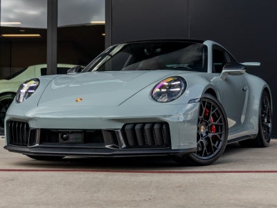 2025 Porsche 911 911 Carrera GTS