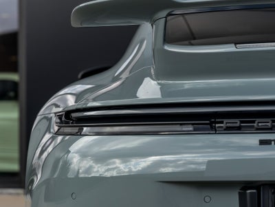 2025 Porsche 911 911 Carrera GTS