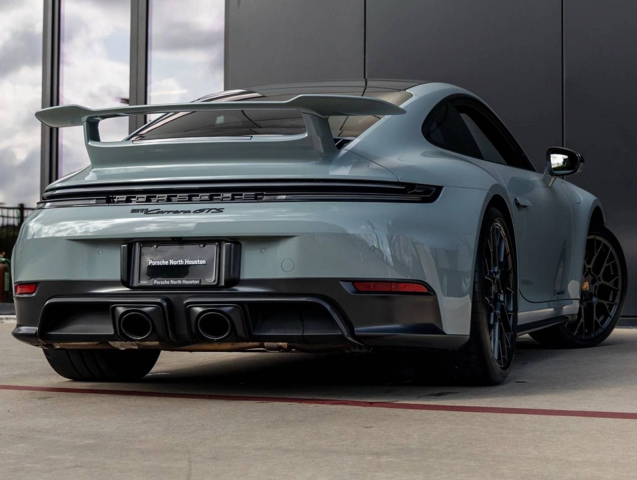 2025 Porsche 911 911 Carrera GTS