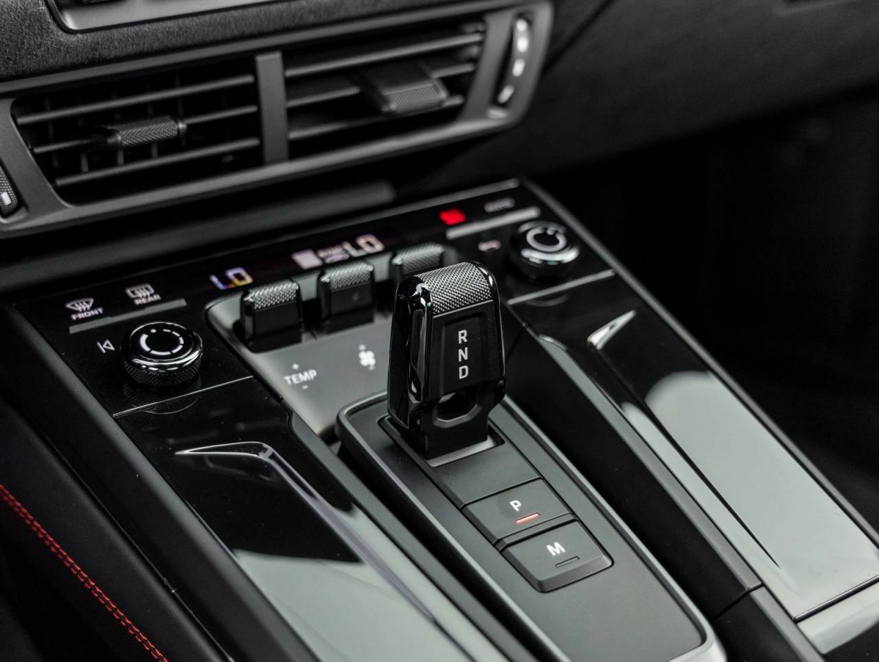 2025 Porsche 911 911 Carrera GTS