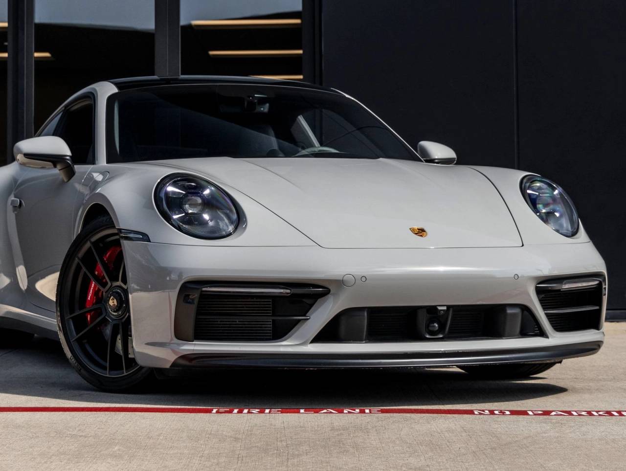 2022 Porsche 911 911 Carrera 4 GTS