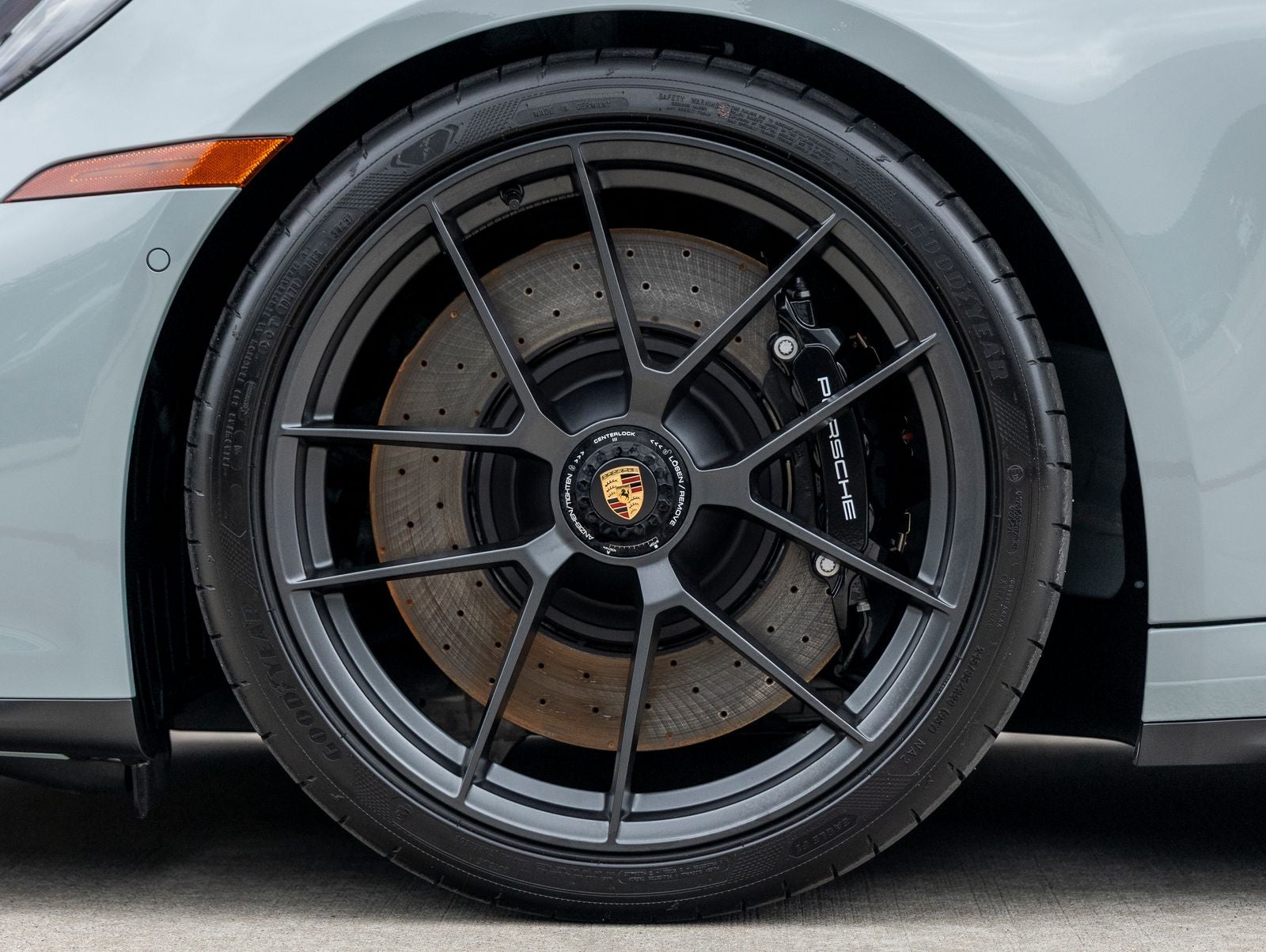 2026 Porsche 911 Carrera GTS