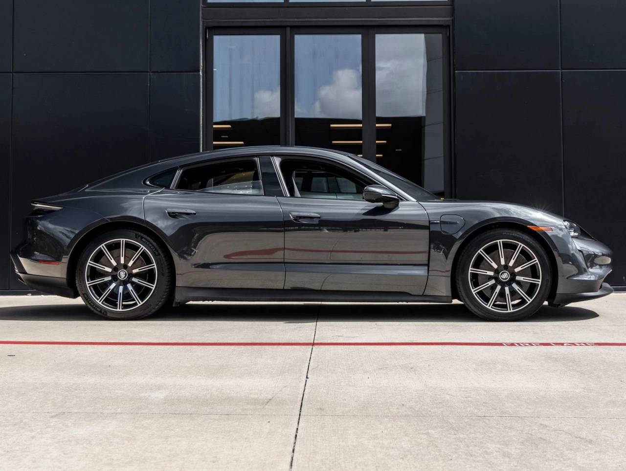 2020 Porsche Taycan 4S