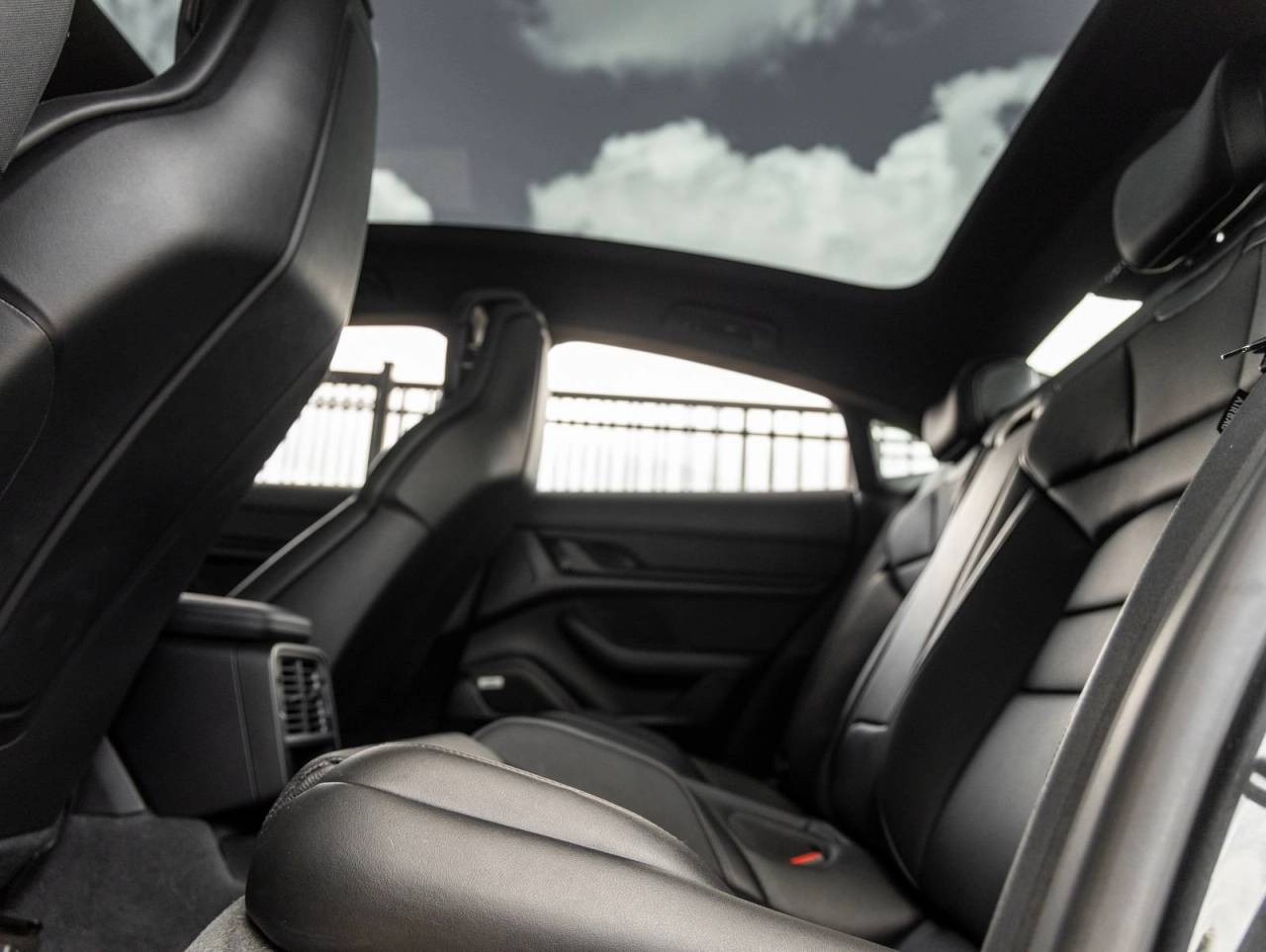 2020 Porsche Taycan 4S