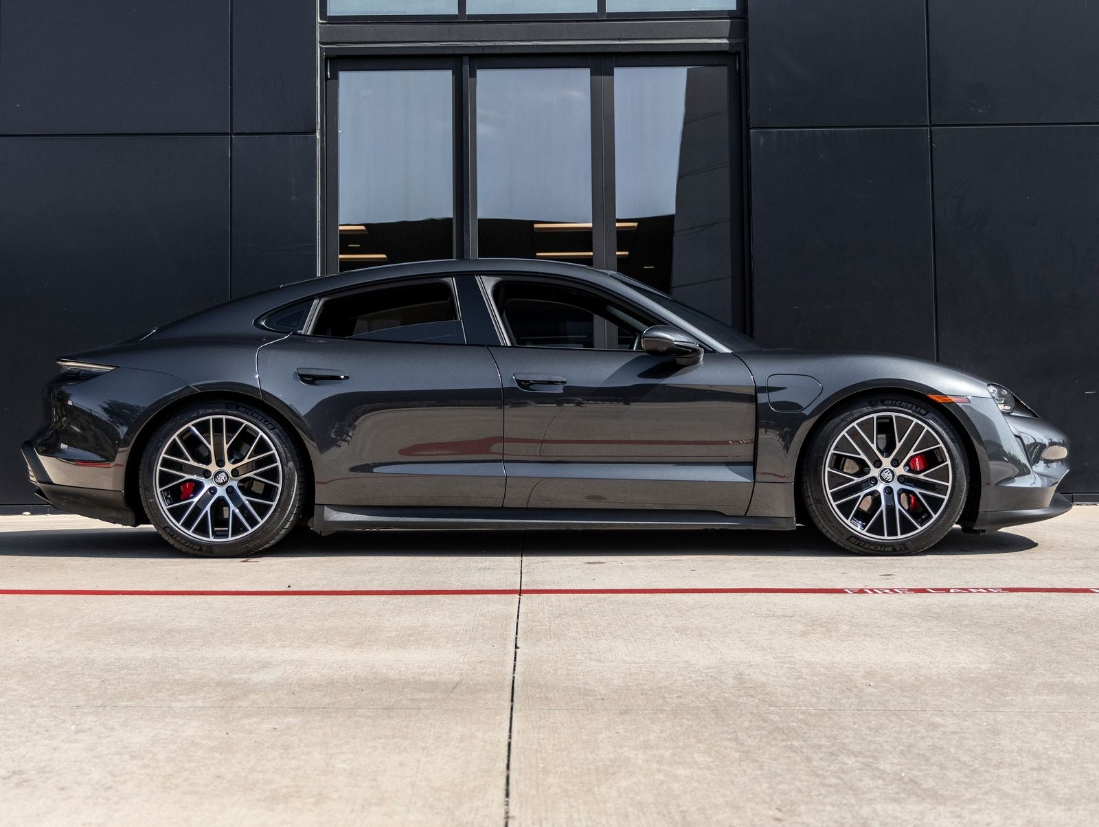 2021 Porsche Taycan Taycan 4S