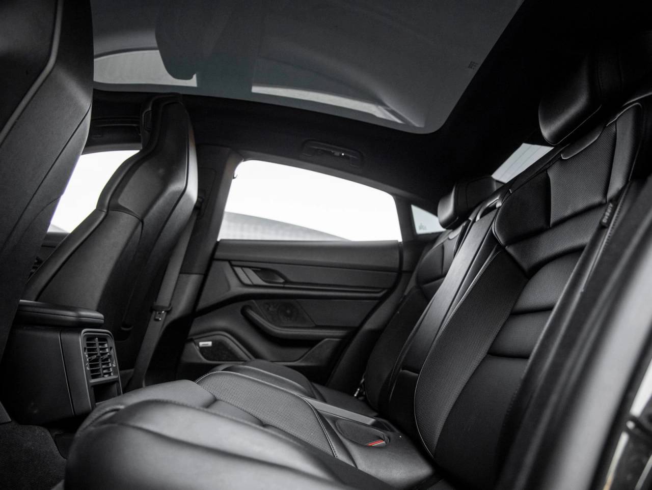 2021 Porsche Taycan Taycan 4S