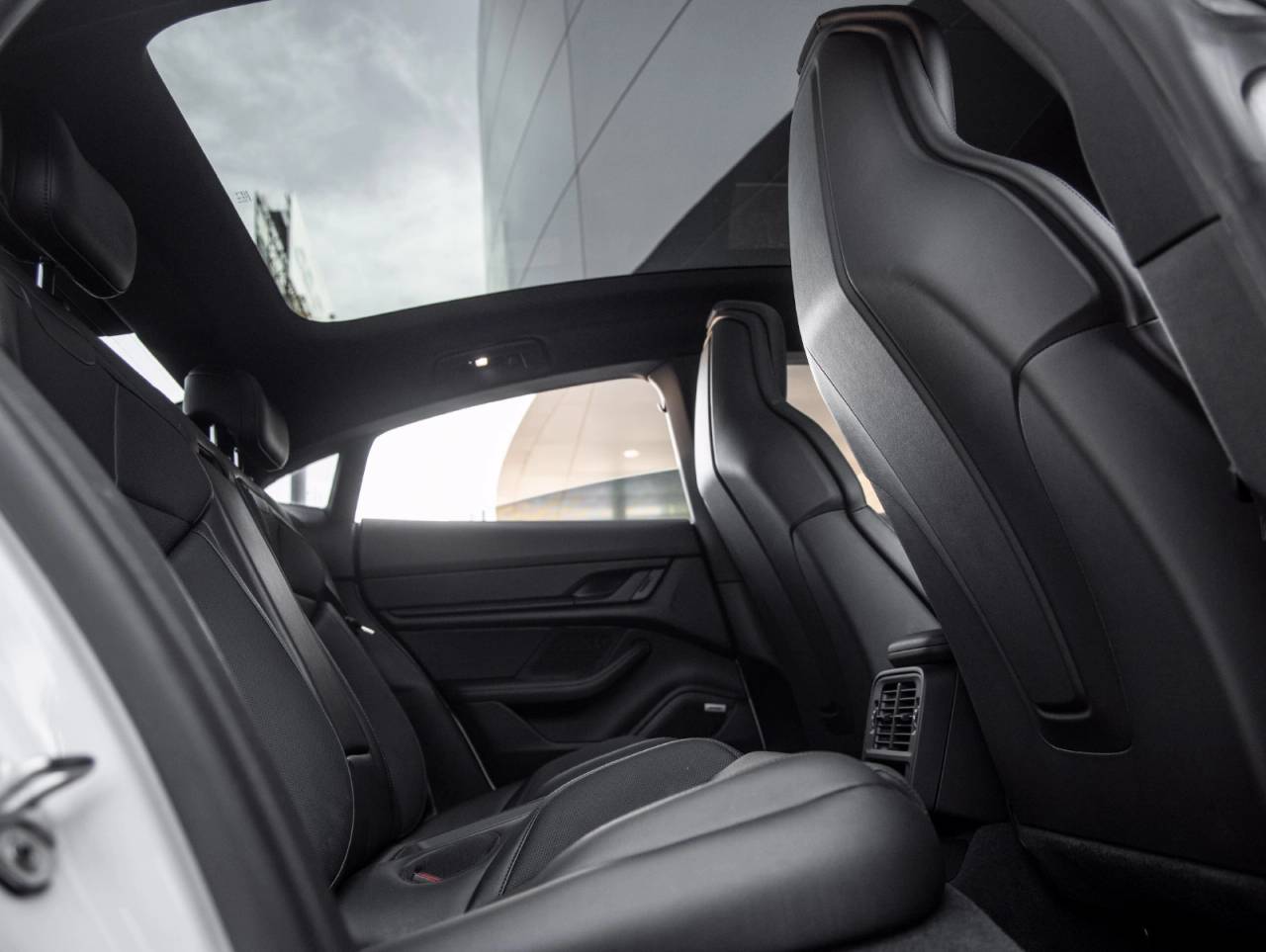 2023 Porsche Taycan Taycan 4S