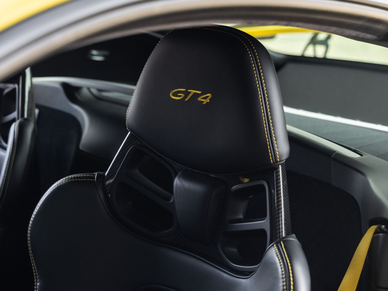 2016 Porsche 718 Cayman GT4