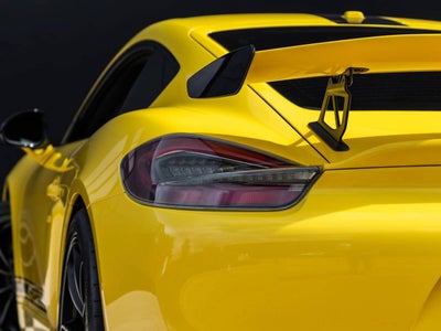 2016 Porsche Cayman GT4