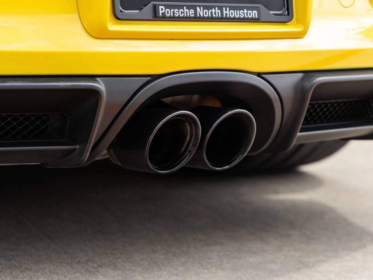 2016 Porsche Cayman GT4