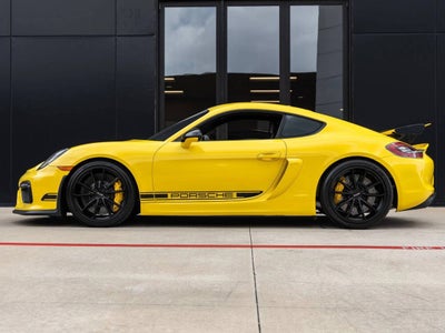 2016 Porsche Cayman GT4