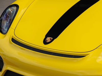 2016 Porsche Cayman GT4