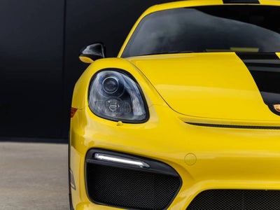2016 Porsche Cayman GT4