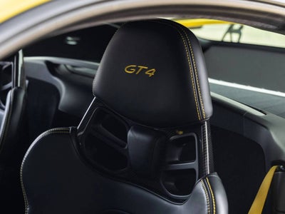 2016 Porsche Cayman GT4
