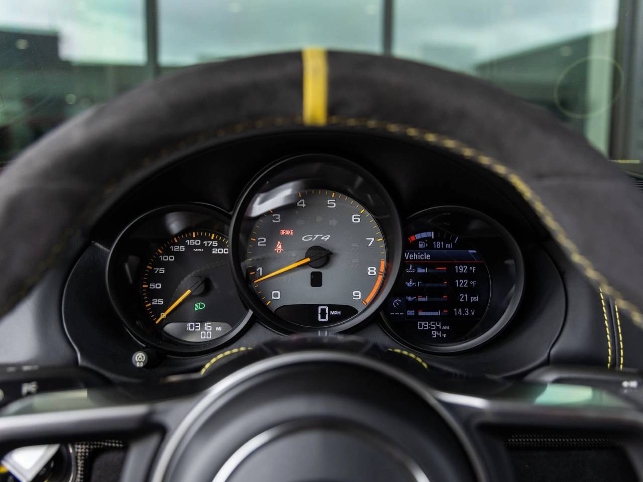 2016 Porsche Cayman GT4