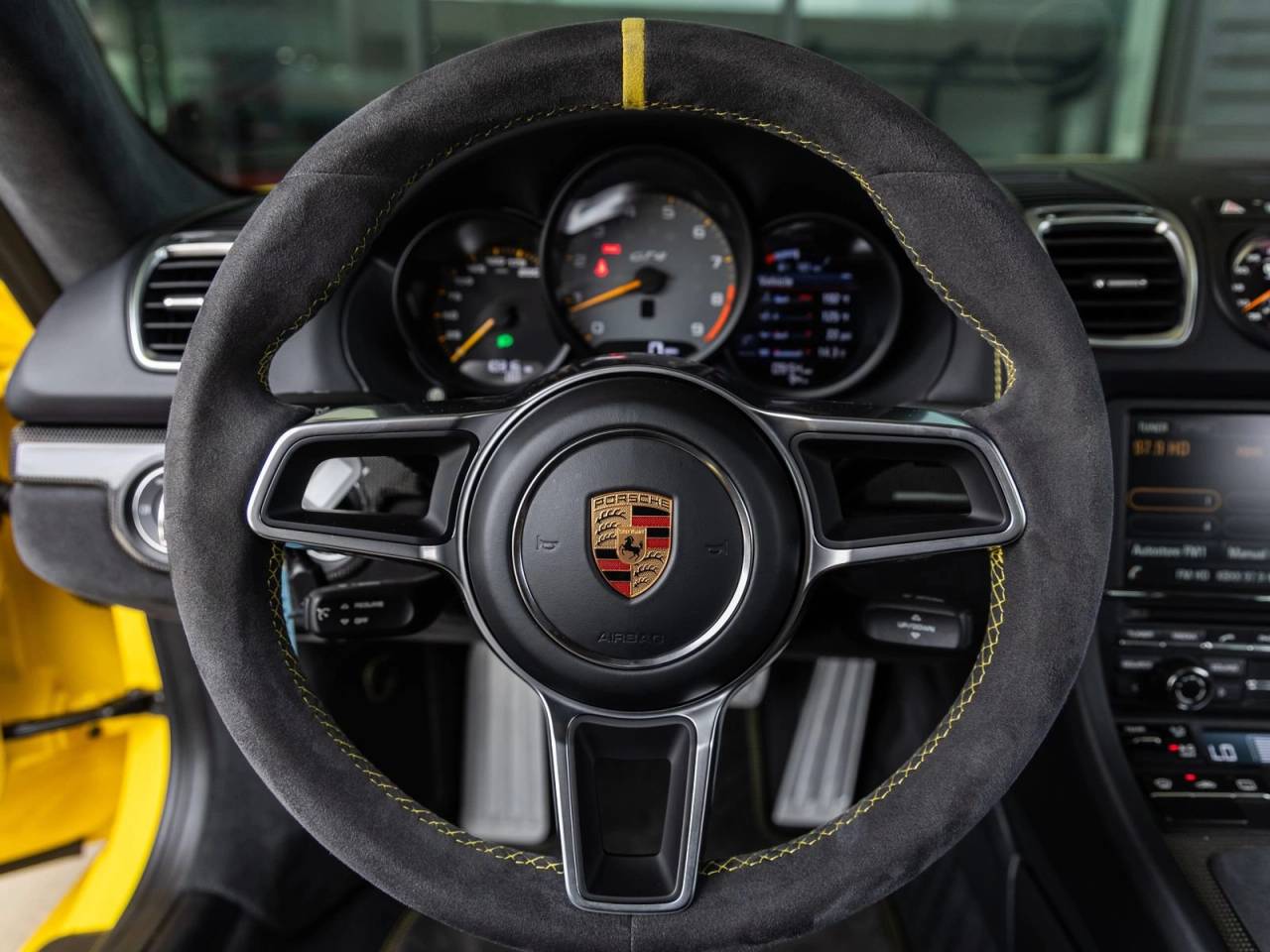 2016 Porsche Cayman GT4