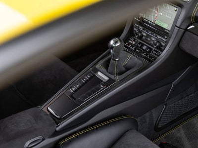 2016 Porsche Cayman GT4