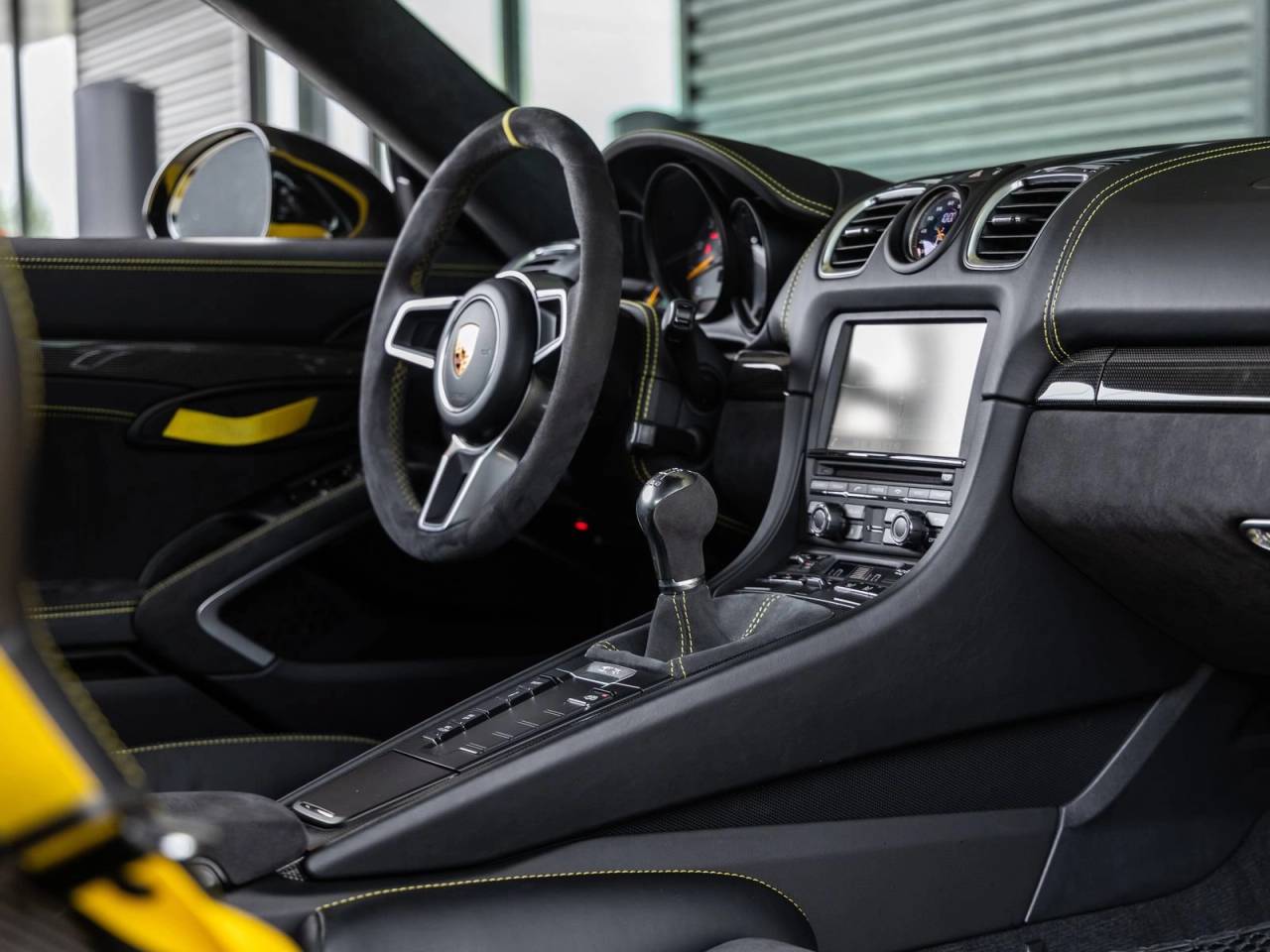 2016 Porsche Cayman GT4