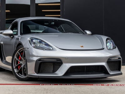 2020 Porsche 718 Cayman GT4