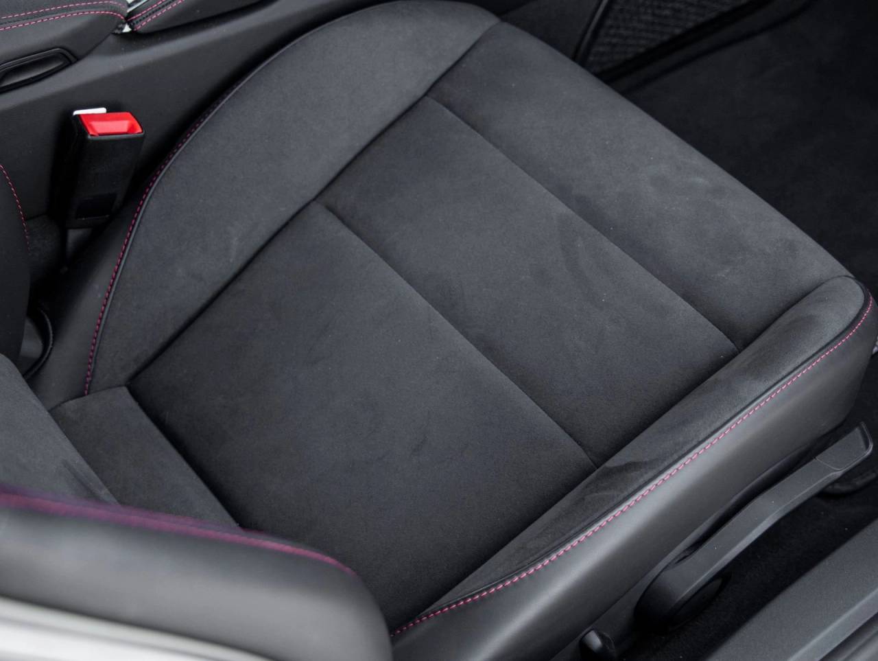 2023 Porsche 718 Cayman 718 Cayman GT4 (MY23)