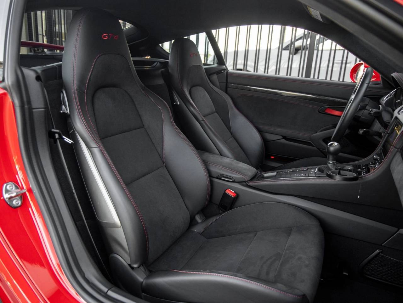 2023 Porsche 718 Cayman 718 Cayman GT4 (MY23)