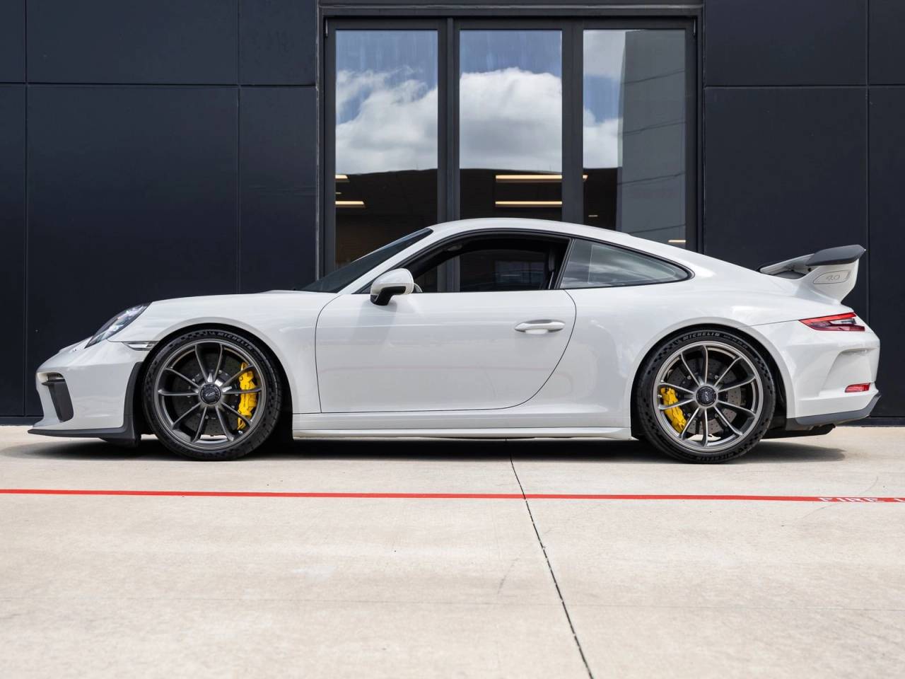 2019 Porsche 911 GT3