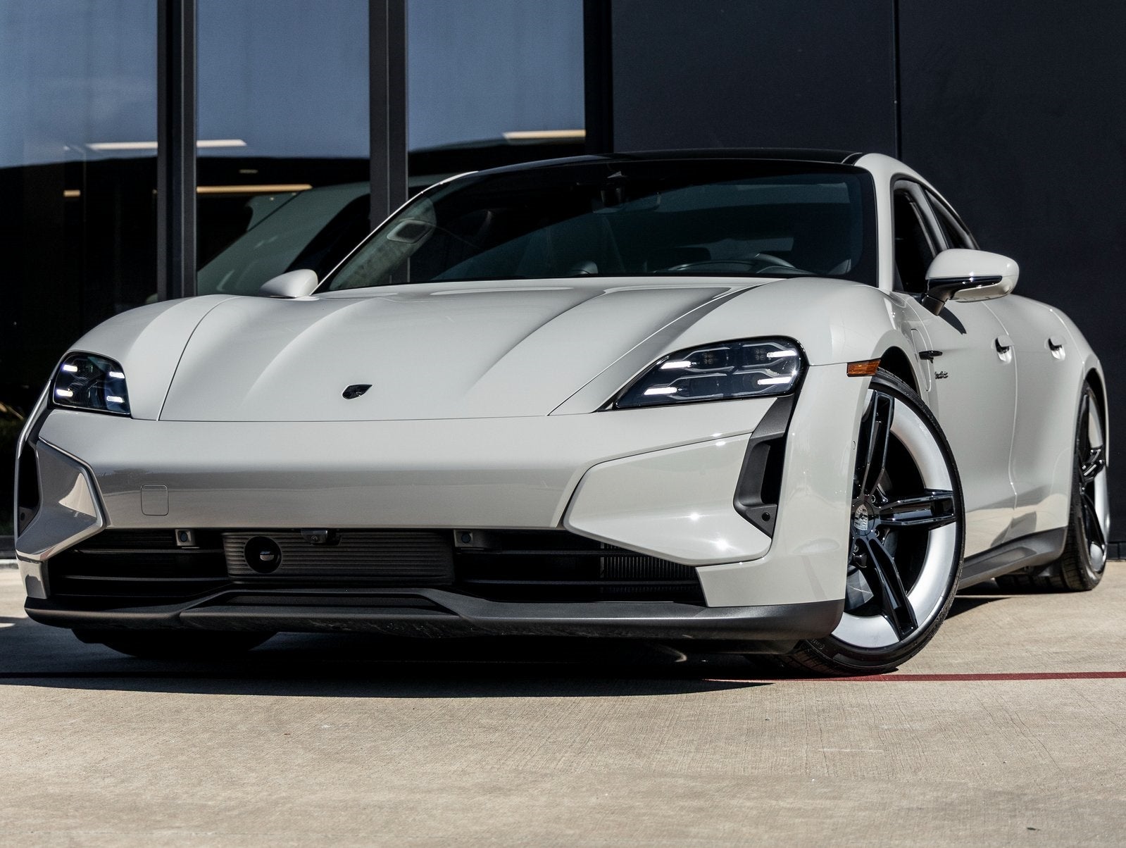 2026 Porsche Taycan Taycan Turbo