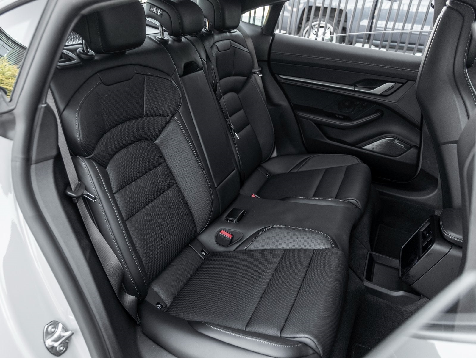 2026 Porsche Taycan Taycan Turbo