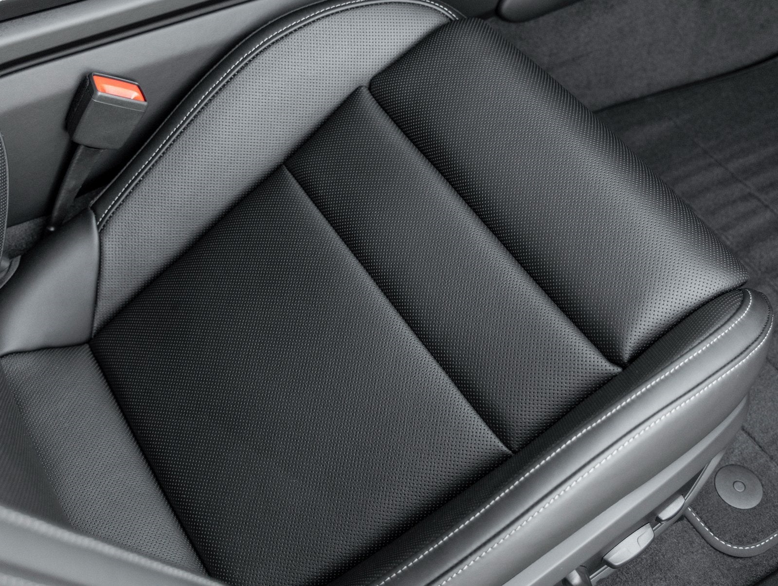 2026 Porsche Taycan Taycan Turbo