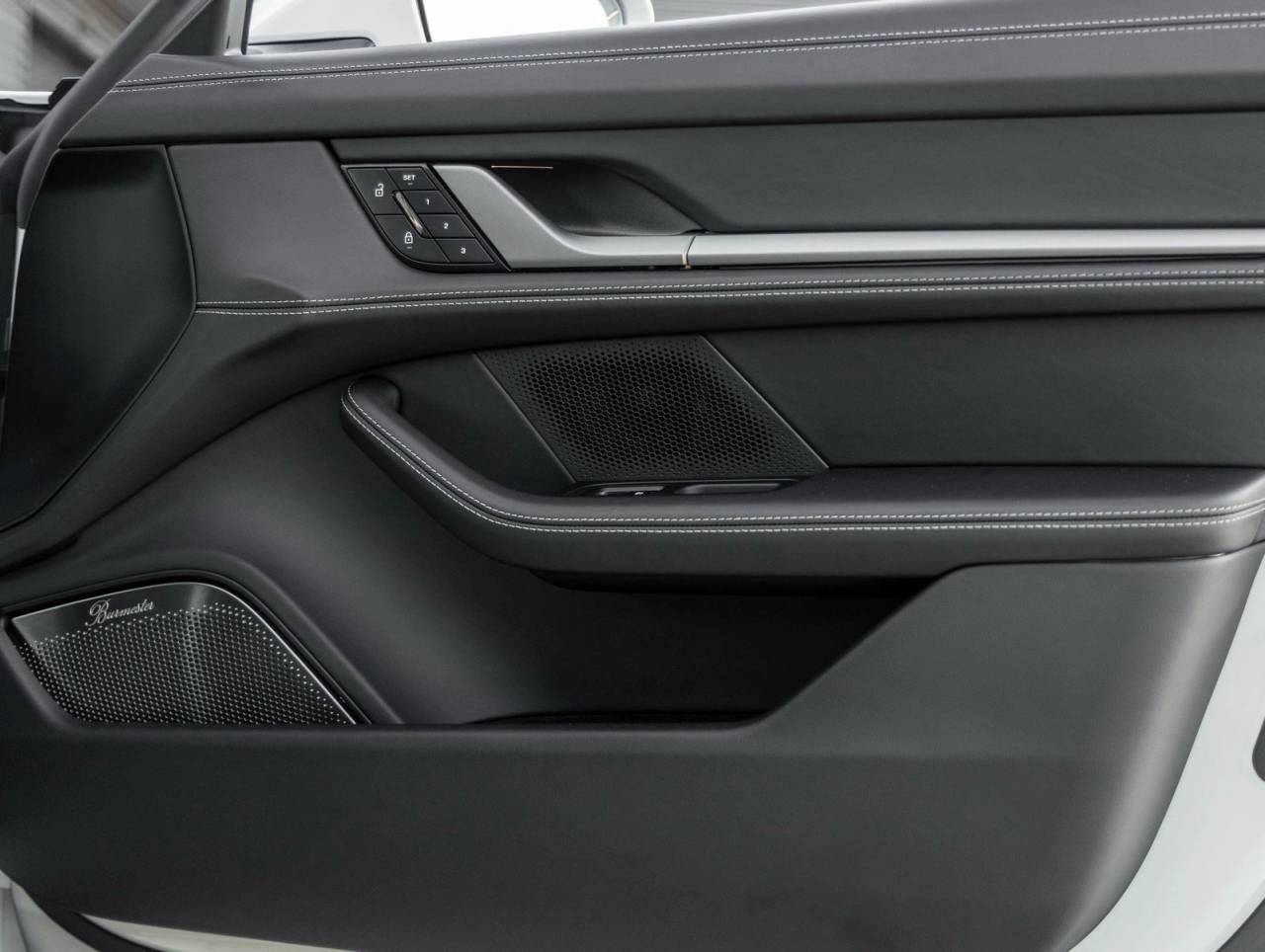 2026 Porsche Taycan Taycan Turbo