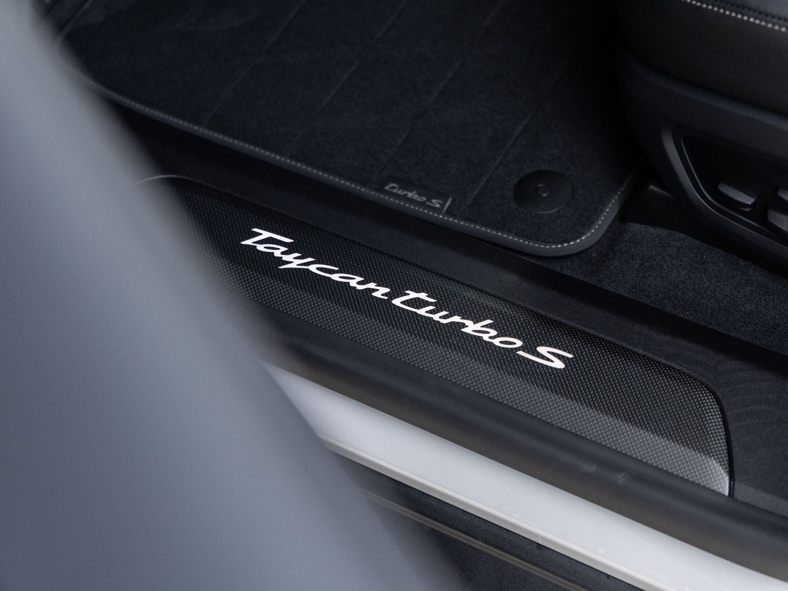 2026 Porsche Taycan Taycan Turbo S
