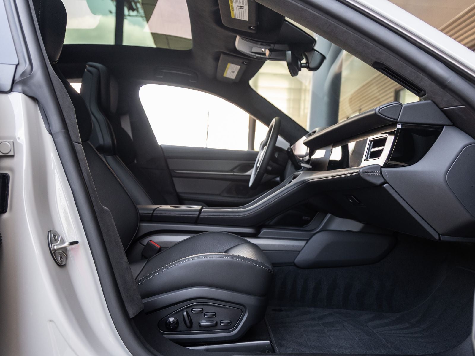 2026 Porsche Taycan Taycan Turbo S