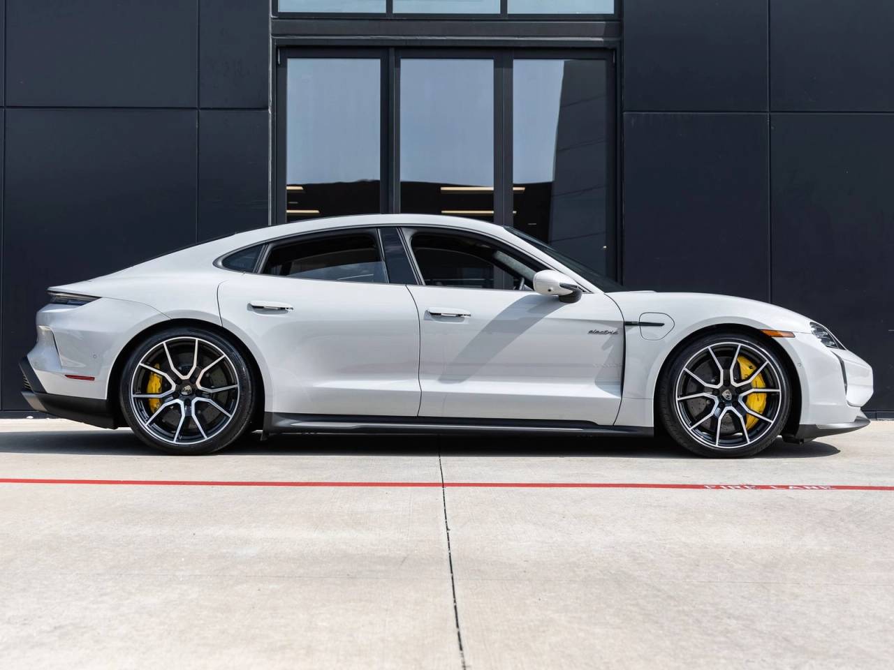 2026 Porsche Taycan Taycan Turbo S