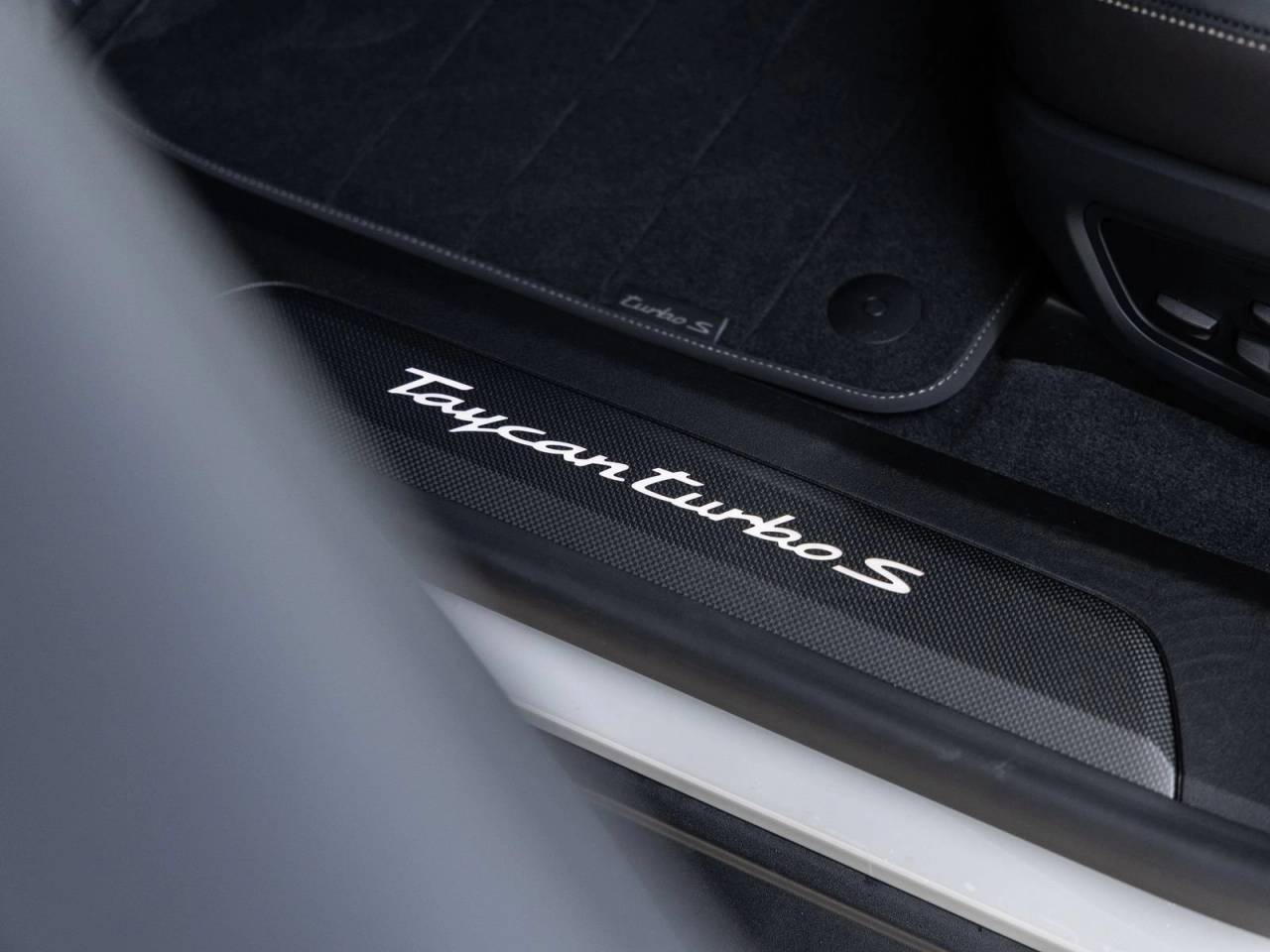 2026 Porsche Taycan Taycan Turbo S