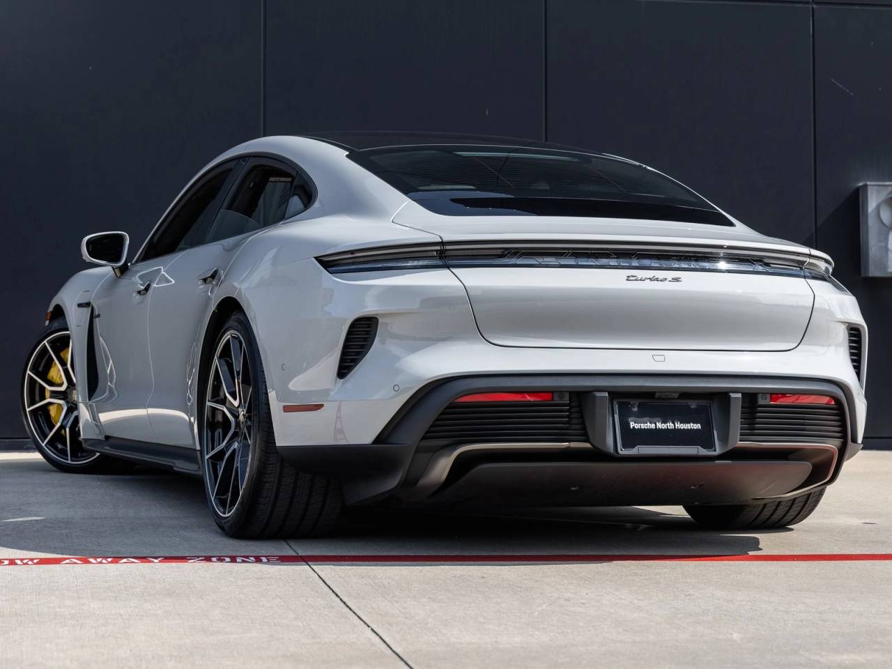 2026 Porsche Taycan Taycan Turbo S