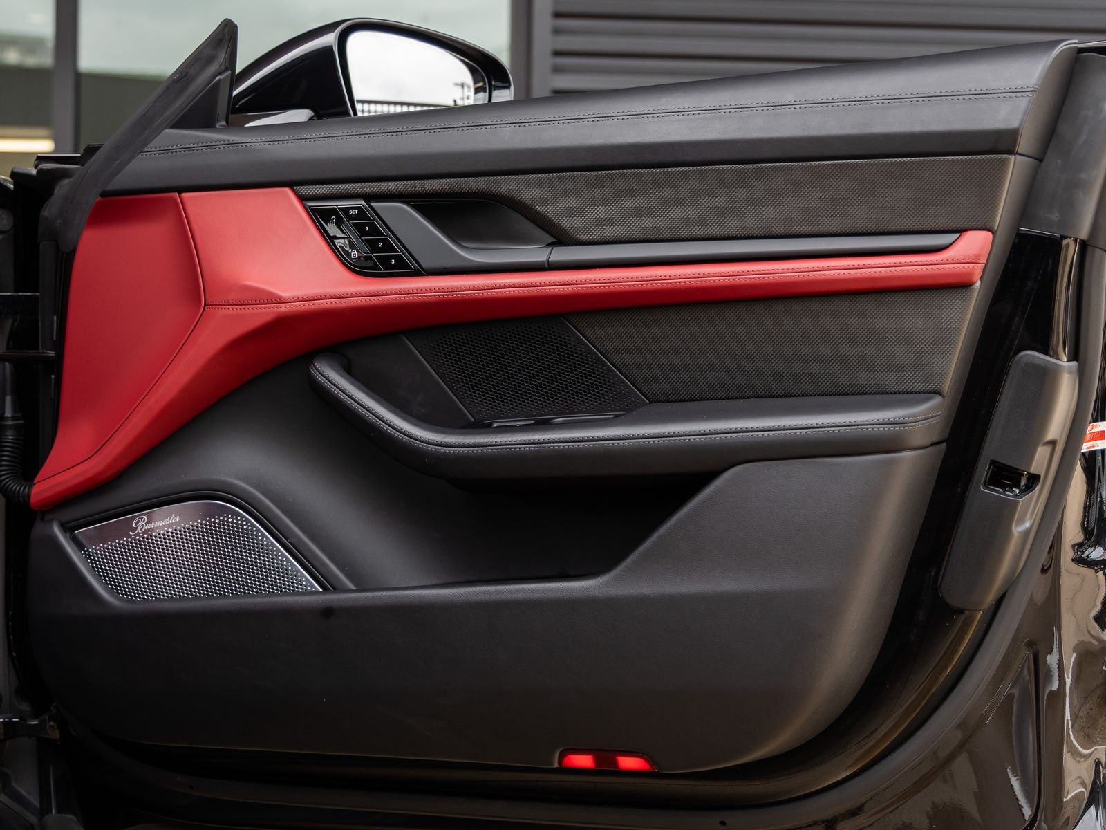 2020 Porsche Taycan Turbo S