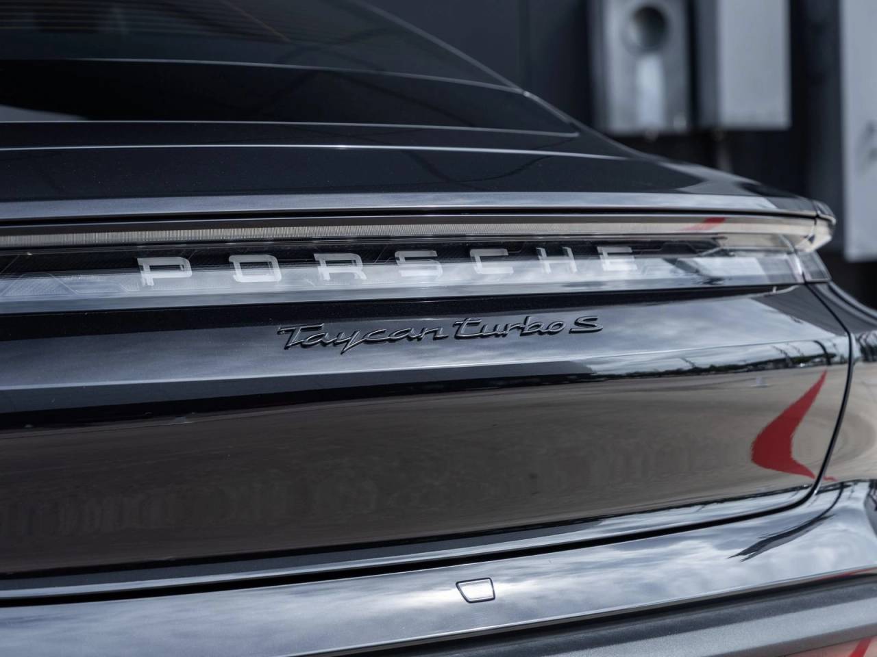 2020 Porsche Taycan Taycan Turbo S