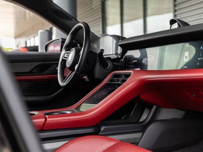 2020 Porsche Taycan Taycan Turbo S