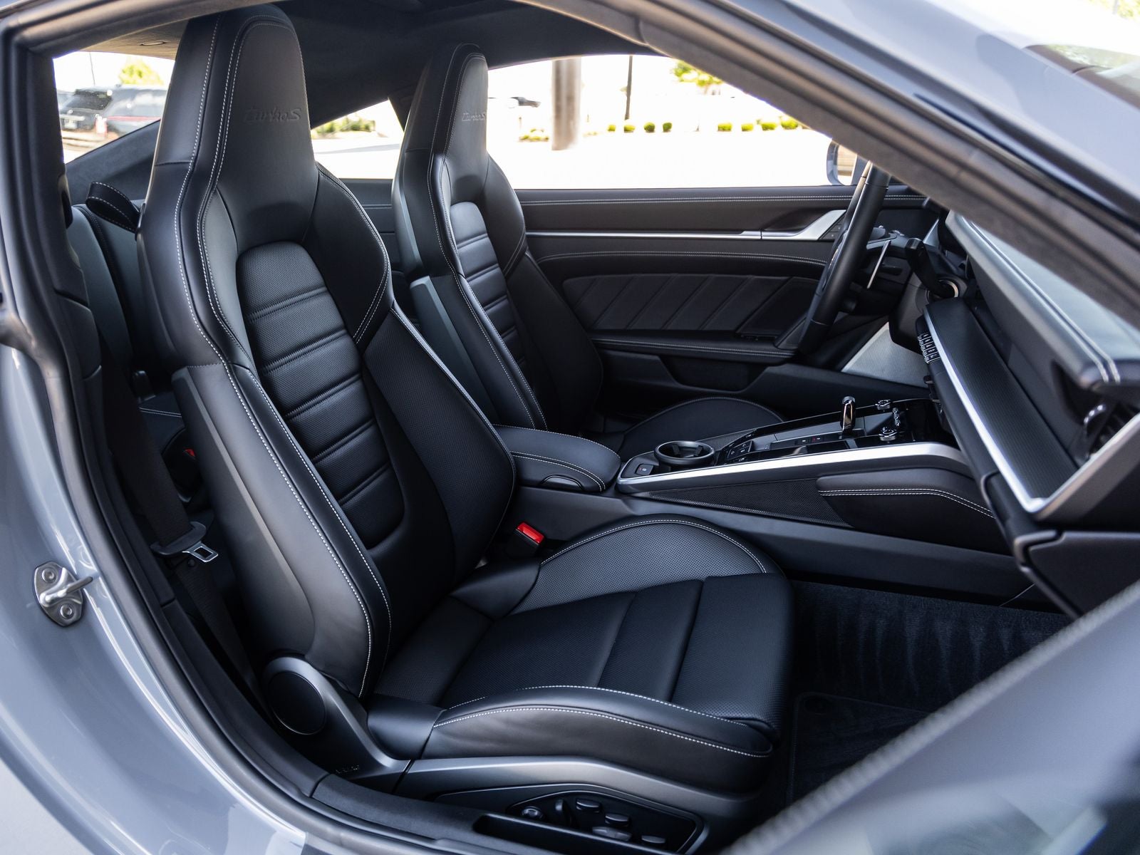 2024 Porsche 911 Turbo S